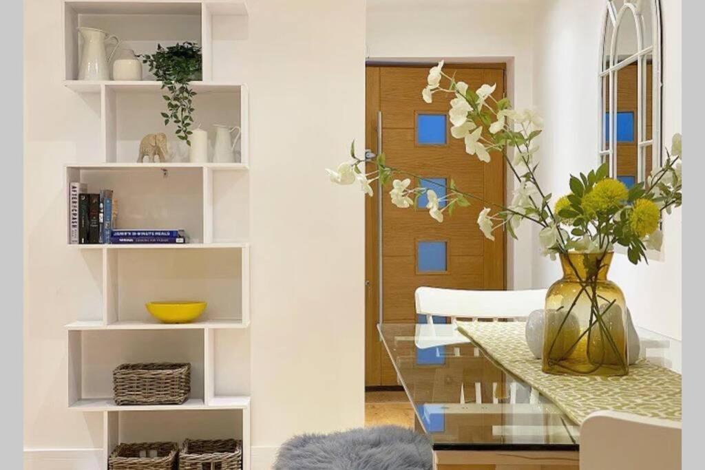 Вилла 3 York Mews Бат Экстерьер фото
